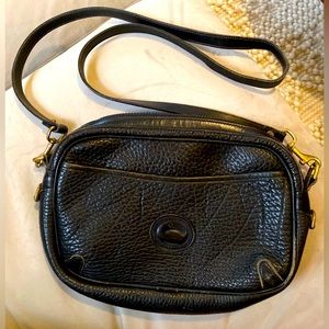 dooney & bourke black leather crossbody bag